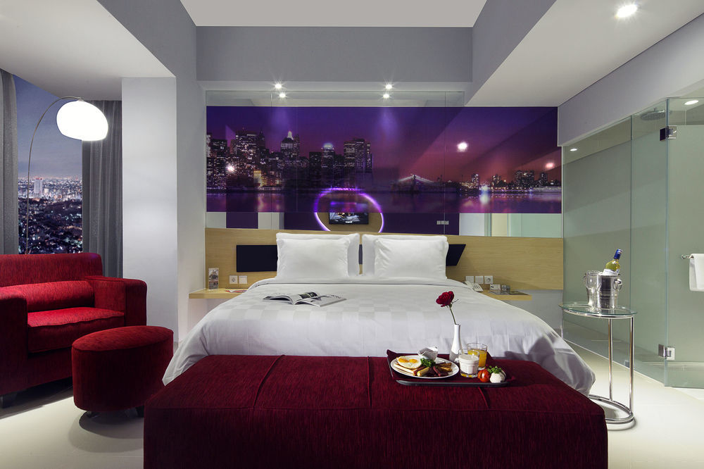 G Suites Hotel By Amithya Сурабая Екстер'єр фото